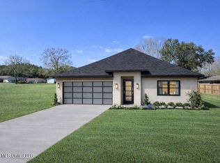 3303 Neptune Dr, Gautier, MS 39553