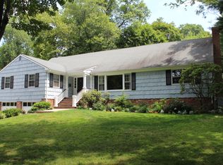 15 Hammond Rd, Rye, NY 10580