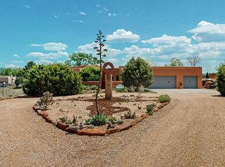 29 Tetilla Rd, Santa Fe, NM 87508