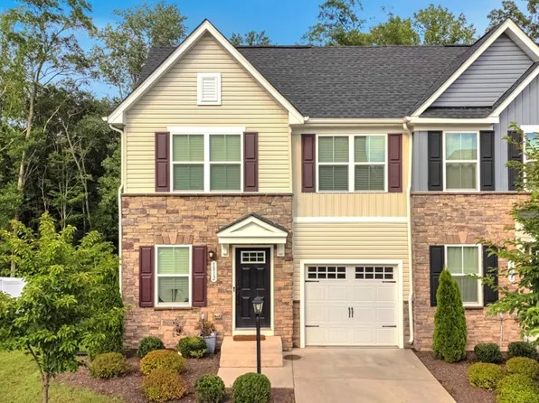 5812 Addison Gate Dr, North Chesterfield, VA 23234