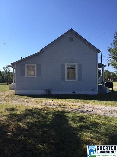 2nd image of 912 Robbie Dr