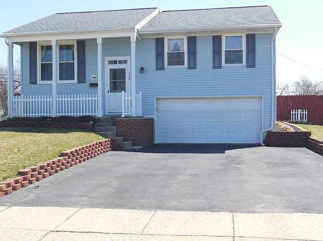 1st image of 728 Hedwick St