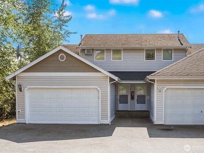 1100 Eagle Ridge Drive S #D, Renton, WA, 98055