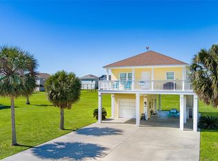 933 Westview, Crystal Beach, TX 77650