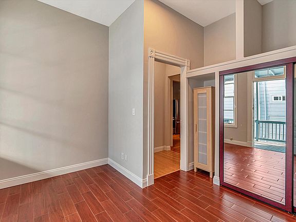 5th image of 1558 Guerrero St