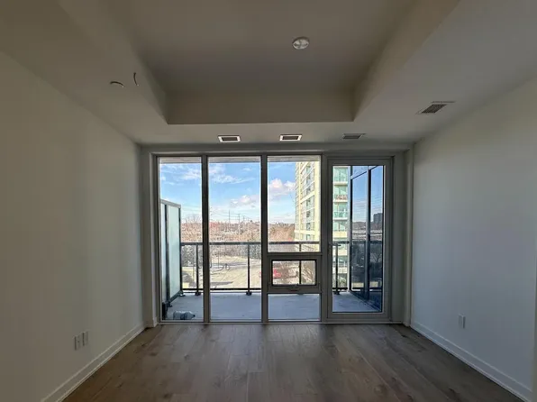 1035 Southdown Rd, Mississauga, ON