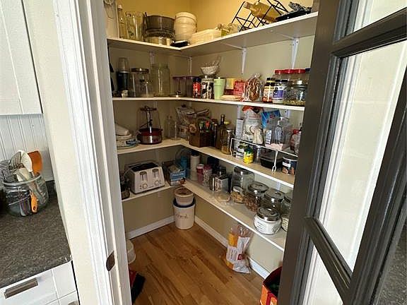 4th image of 1020 4th AVENUE