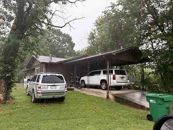 4th image of 112 Cedar Crest Dr