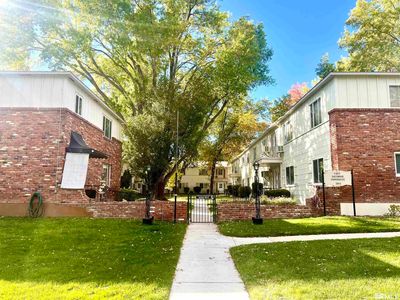 1945 4th St #10, Sparks, NV, 89431