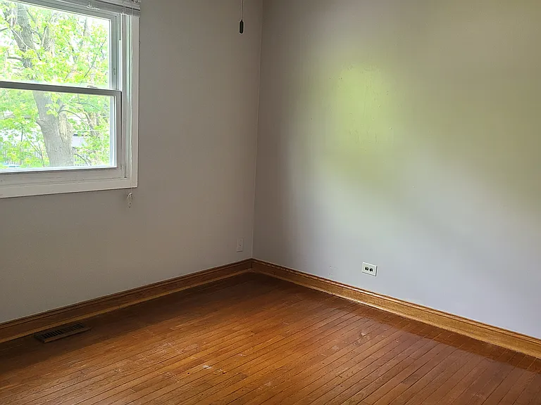 7499 Churchill Dr — Photo 19