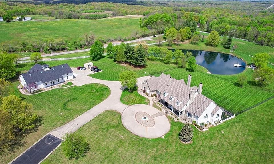 400 NW Lakewood Blvd, Lees Summit, MO 64064 Zillow