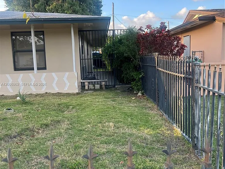 9945 SW 164th Ter #1 — Photo 6