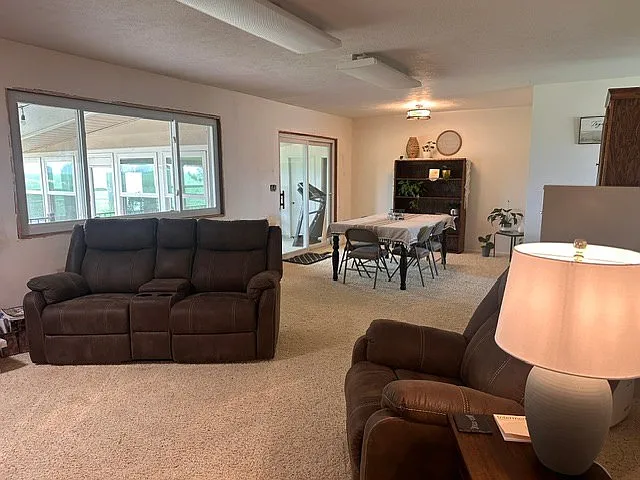 7100 Whitley Dr — Photo 6