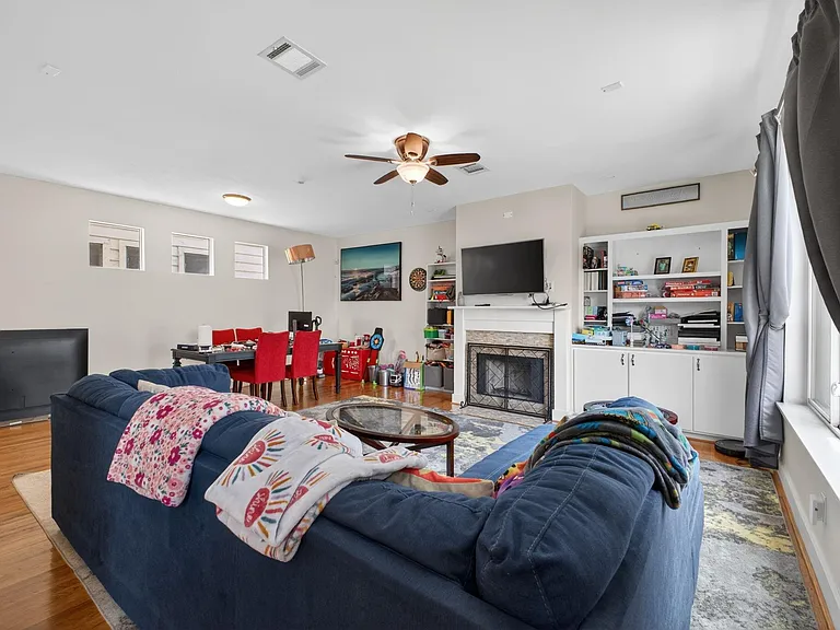 5207 Cornish St — Photo 13