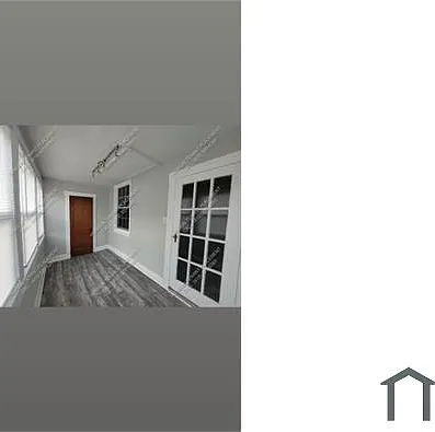 1 bed, $1,300 — Photo 4