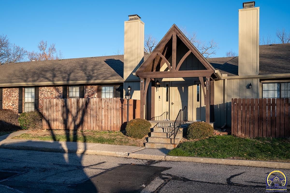 5603 SW Foxcroft South Cir APT 104, Topeka, KS 66614 | Zillow