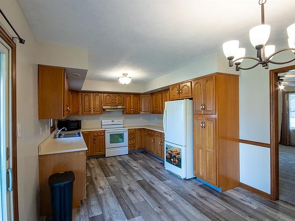 2nd image of 3642 W Serenity Pkwy