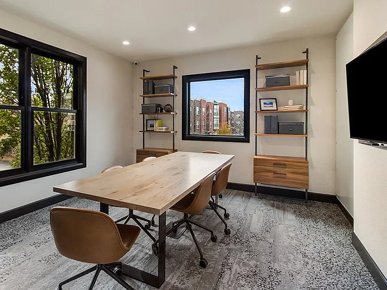 Bell Bradburn — Photo 16