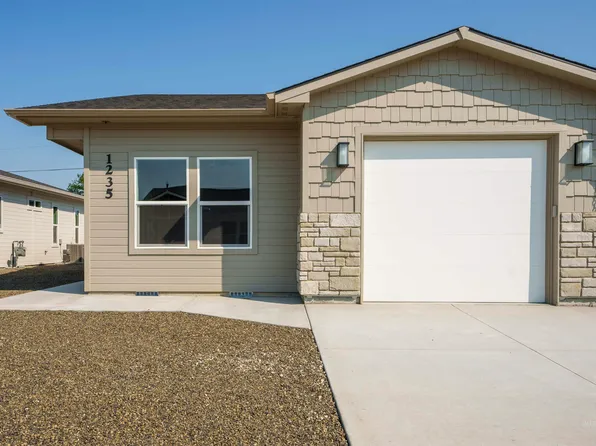 1235 Phillips Cir, Ontario, OR 97914