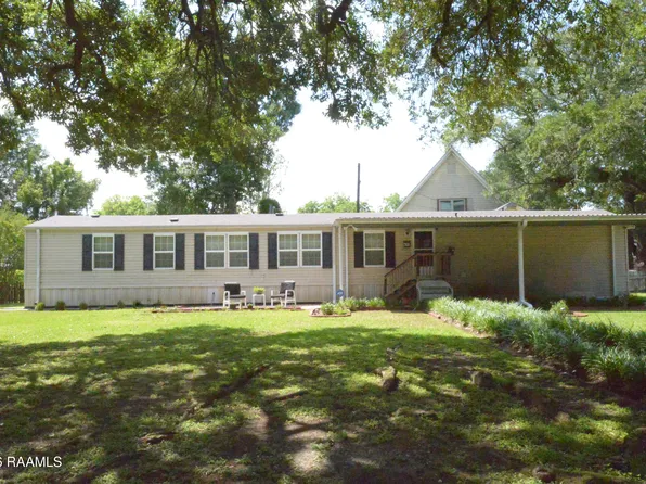 413 Hebert St, Jeanerette, LA 70544