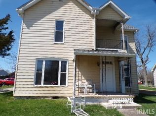 6 N Walnut St, Carthage, IN 46115