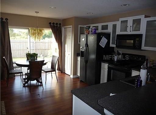 4th image of 8567 Deer Chase Dr