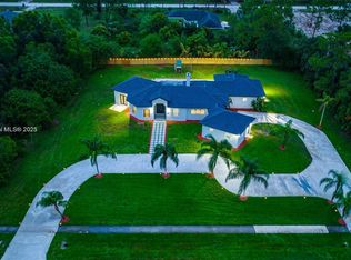 13551 Temple Blvd, West Palm Beach, FL 33412