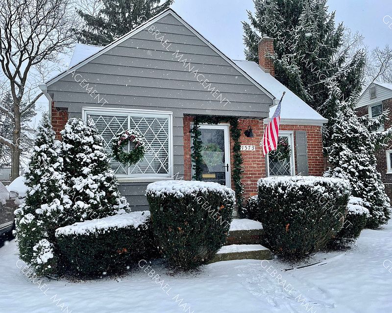 1st image of 1573 Catalpa Dr