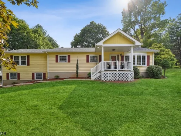 215 Butternut Road, Lebanon Twp., NJ 07830