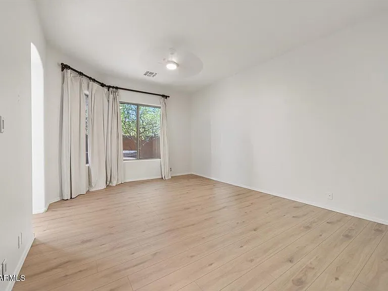22503 N 76th Pl — Photo 13