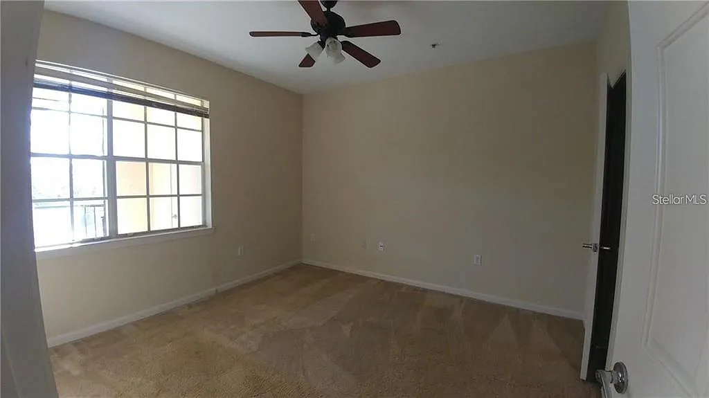 1 bed, 1.0 bath, 674 sqft, $1,300 — Photo 4