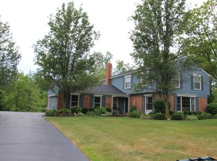 31133 Sleepy Hollow Ln, Beverly Hills, MI