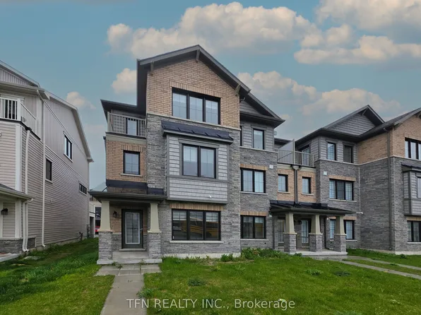 231 Melody Ln, Thorold, ON L3B 0L2