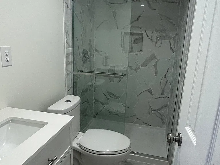 406 Elm St NW #2 — Photo 13