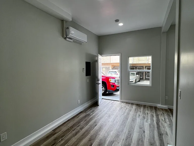 3675 Villa Ter #G — Photo 3