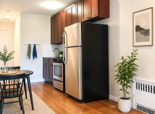 42 Carlton Ave APT 4R, Brooklyn, NY 11205
