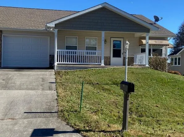 125 Grandview Ln, Crossville, TN 38571