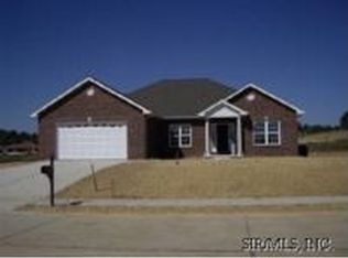 133 Adam, Columbia, IL 62236