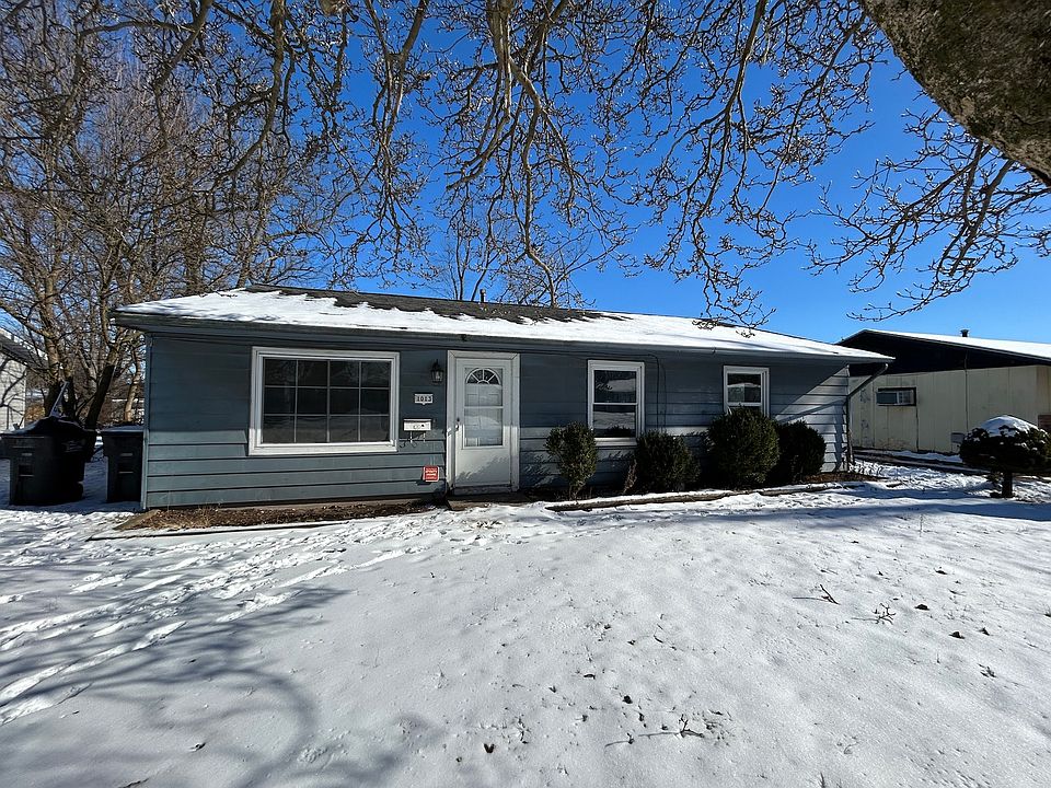 1st image of 1013 Koehn Dr