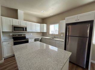 629.5 N Sacramento St, Lodi, CA 95240