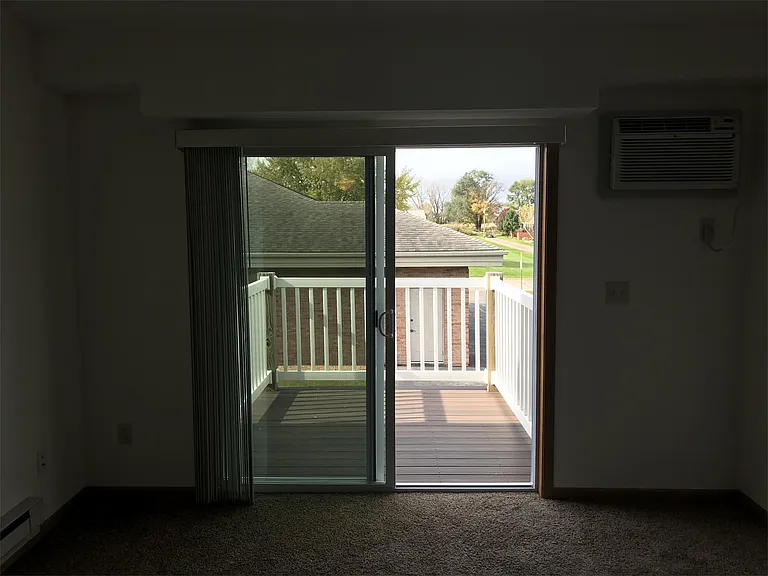1908 Commercial St #201 — Photo 5