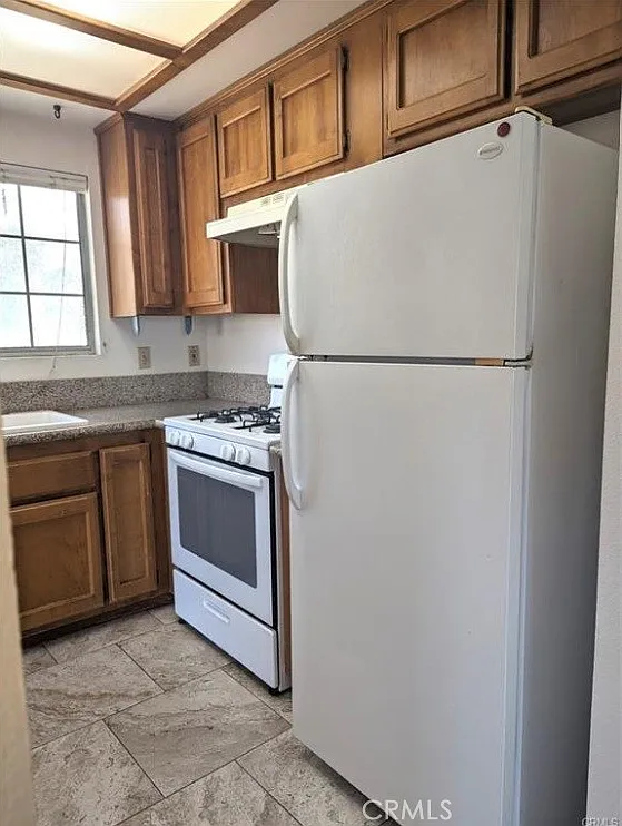 1 bed, 527 sqft, $2,100 — Photo 4