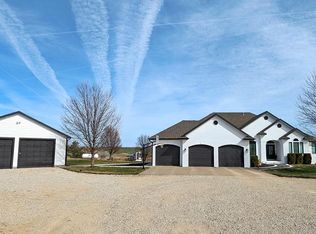 1221 S Woodward Rd, Salina, KS 67401