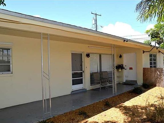 3rd image of 431 SE 1st Ave