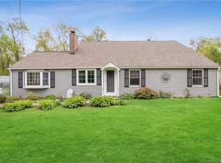 207 Stadley Rough Rd, Danbury, CT 06811