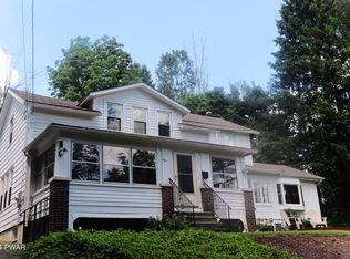 181 Freethy Pond Rd, Honesdale, PA 18431