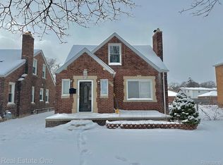 6021 Appoline St, Dearborn, MI 48126