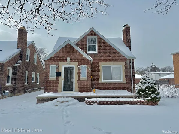 6021 Appoline St, Dearborn, MI 48126