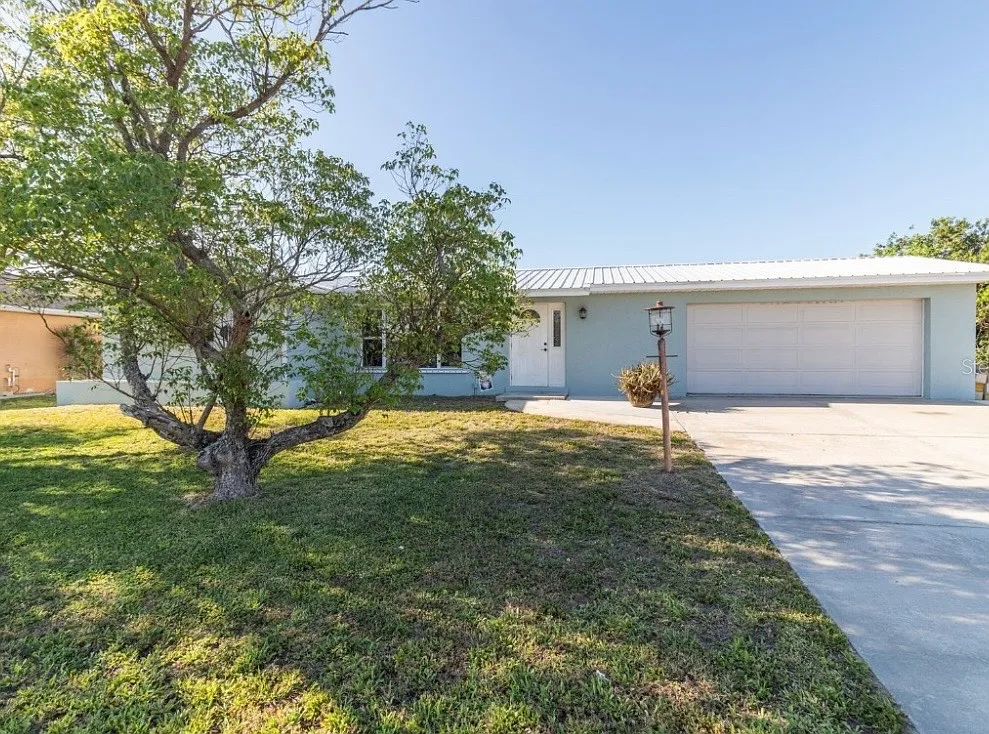 3 bed, 1200 sqft, $850 — Photo 1