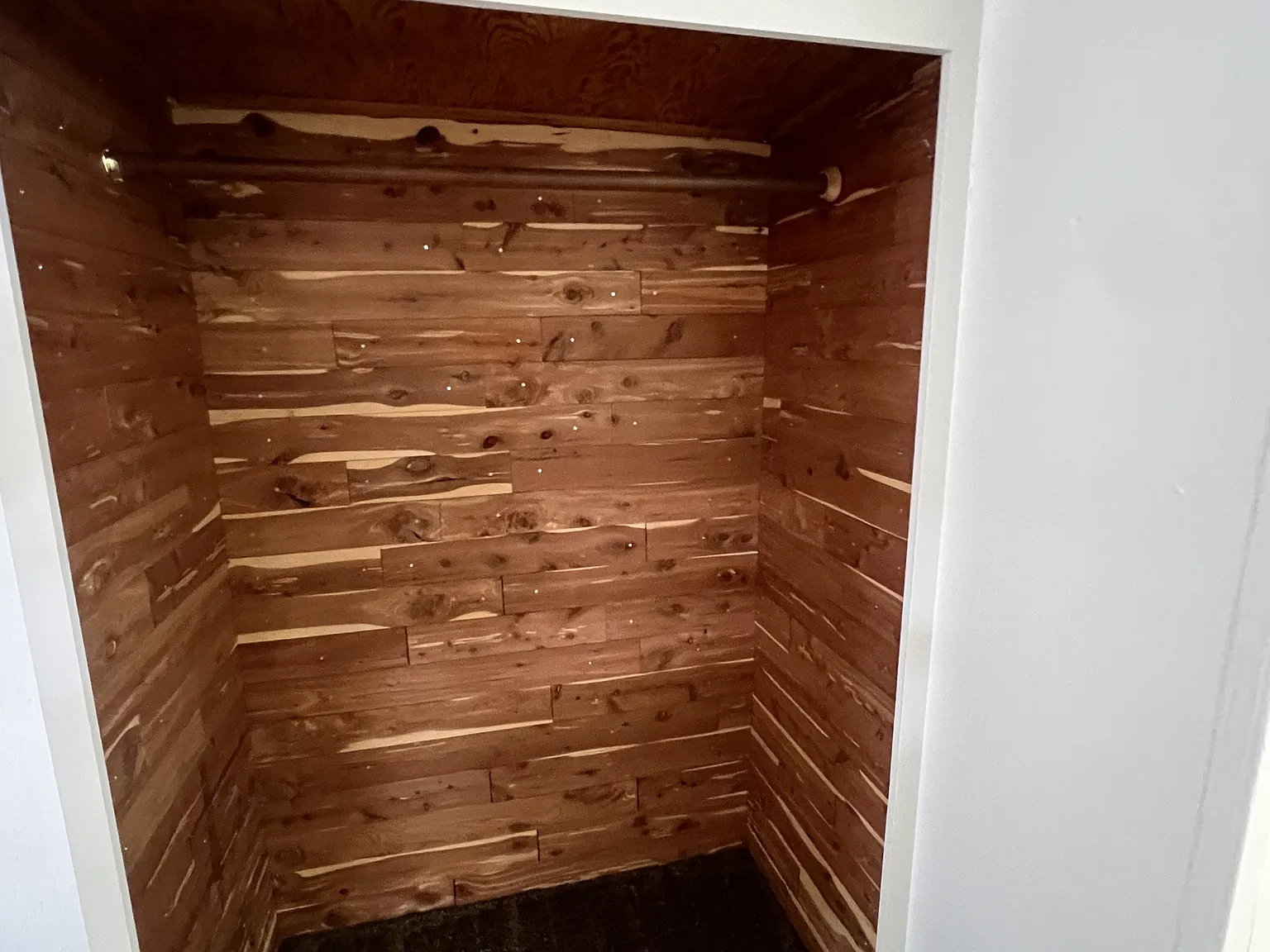 12524 Valley View Road (Granny Unit) - — Photo 2